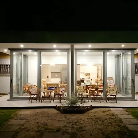 Modern 200mt From The Villa *